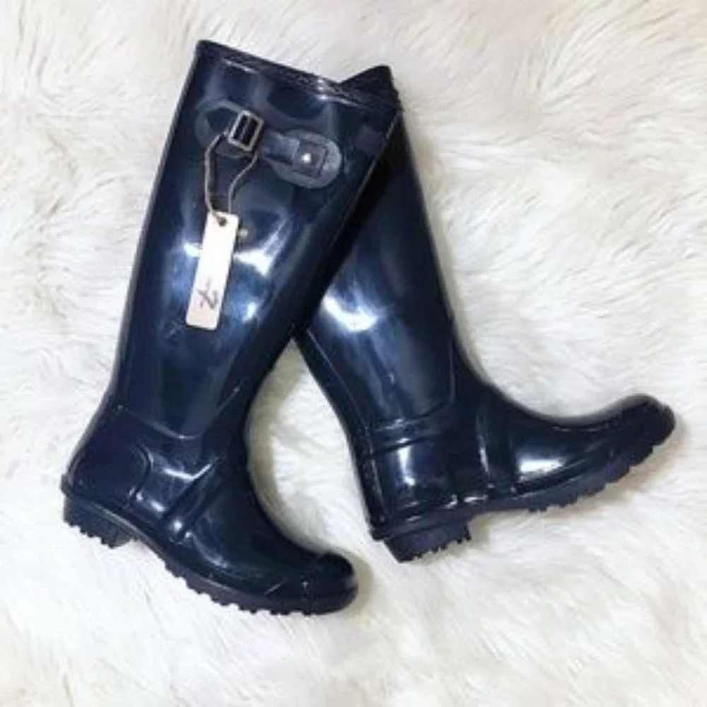 Seven7 British Girl Tall Glossy Rain Boots in Navy Blue - Picture 5 of 9